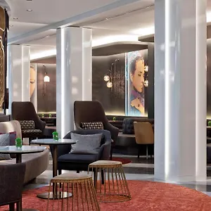 4* Отель Renaissance Schoenbrunn