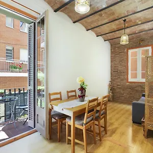Great In Sagrada Familia With Balcony , Barcelone Espagne
