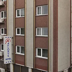 vizitați hotelul