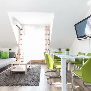 Apartmán Karmeliter Flat | Contactless Check-in