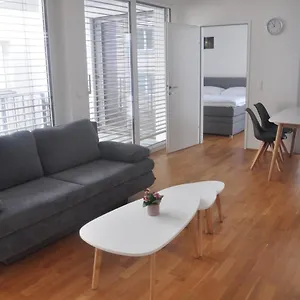 Apartmán 4 Beds And - Contactless Check-in