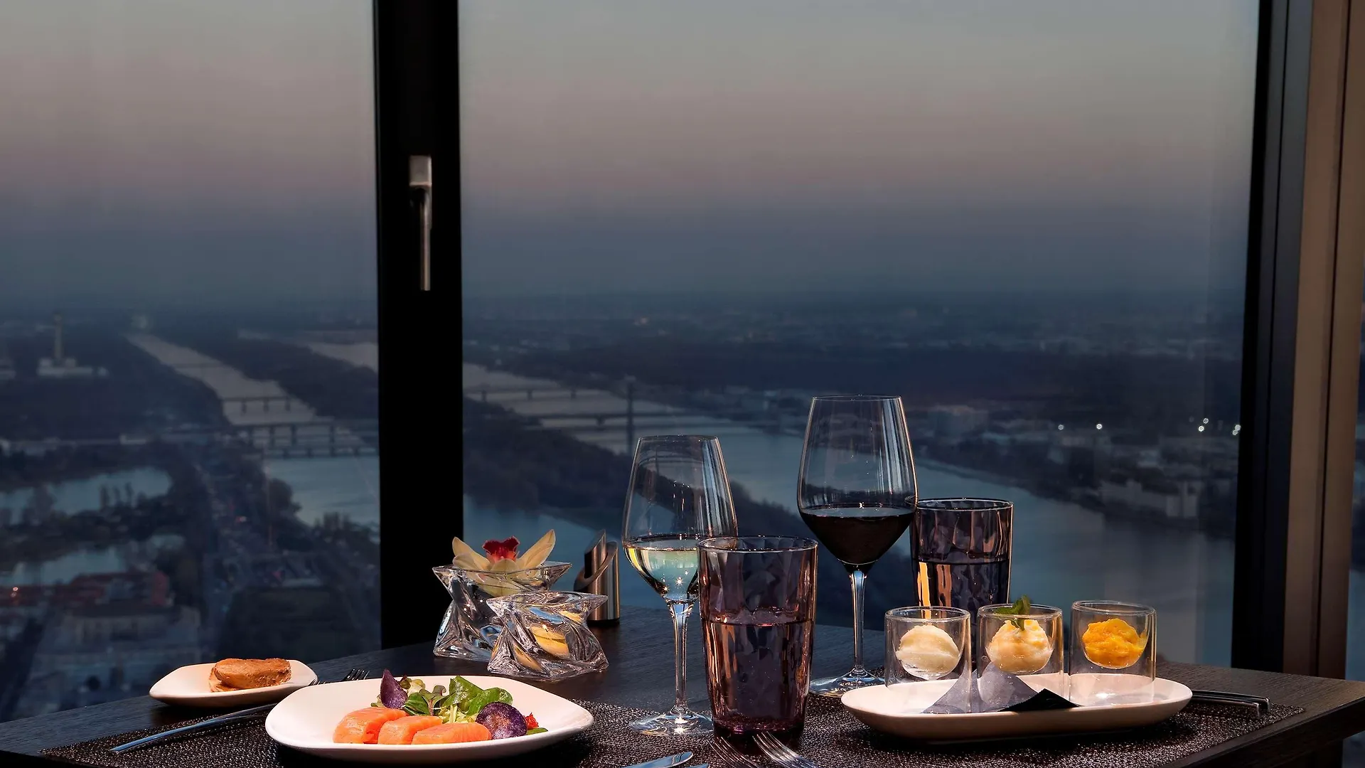 Hotel Melia Wien 5*,